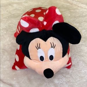 Minnie Mouse pillow pet